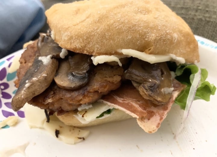 photo of Down to Earth Organic & Natural- Kailua Mushroom Swiss Burger shared by @kuuipo on  17 Jan 2020 - review