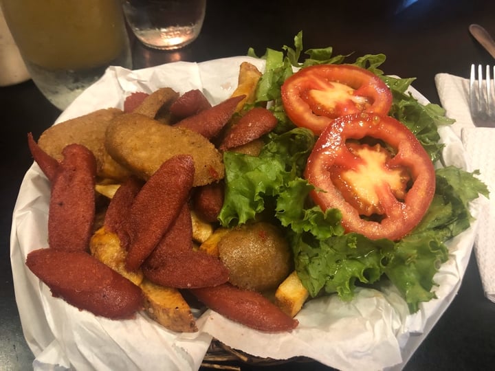 review photo of Mr. Food - Breña Salchipapas Veganas shared by @diamelavidi on 07 Jan 2020 - review