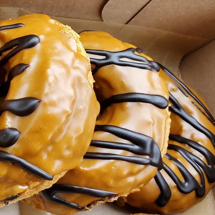 review photo of Lovebirds Donuts Mocha Glazed (GF) shared by @bocca on 17 Oct 2022 - review