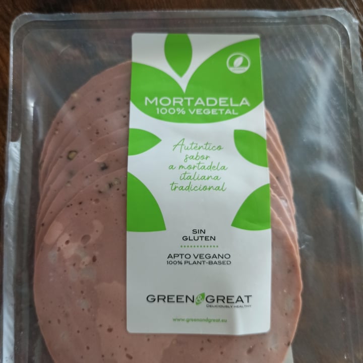 photo of Green and great Mortadela shared by @lolavegetalmente on  07 Jun 2021 - review