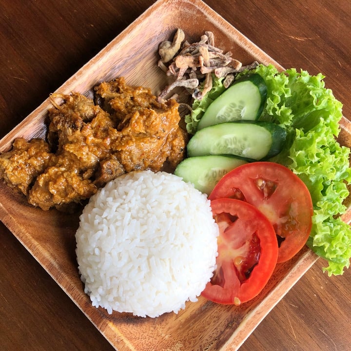 review photo of nomVnom Bistro Toon Rendang Rice shared by @katherinegloria on 12 Nov 2021 - review