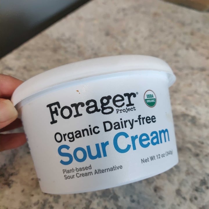 photo of Forager Project Organic Dairy-free Sour Cream shared by @beingvwithmc on  05 Aug 2020 - review