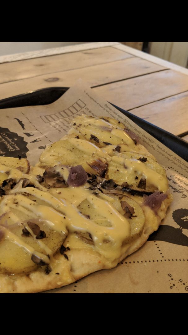 photo of Hank Pizza La Montagnarde shared by @harsha on  12 Sep 2019 - review