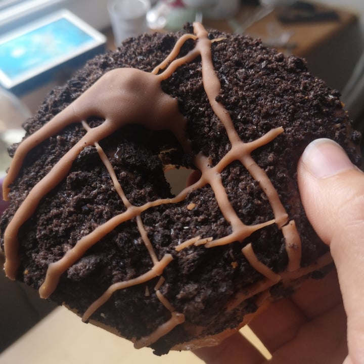 photo of Considerit Oreo doughnut shared by @sweetsoy on  26 Jun 2020 - review