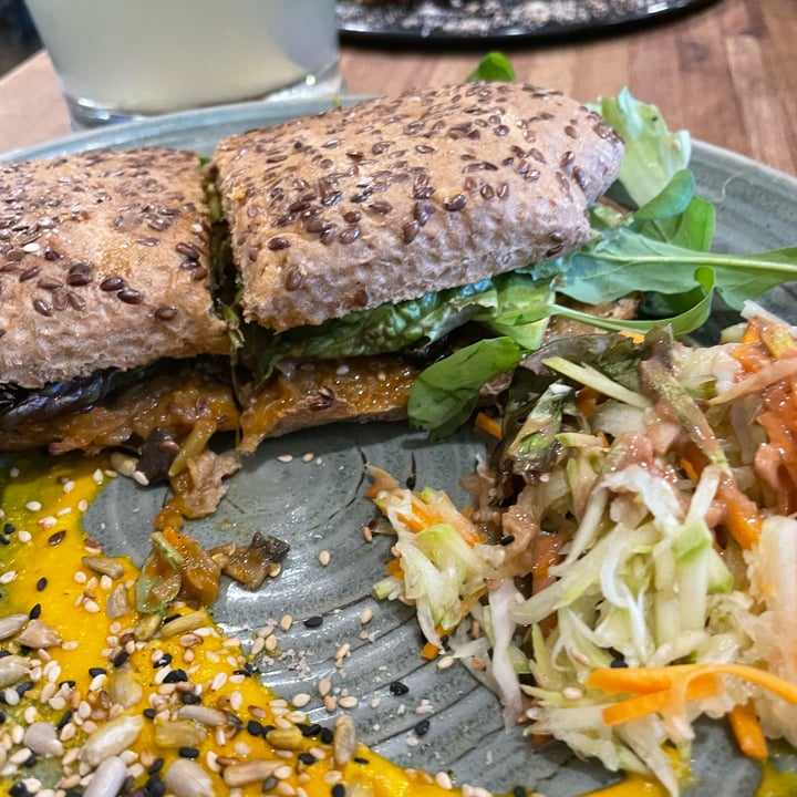 photo of Chimi Deli Cocina Natural Sándwich de hongos y vegetales shared by @lulifante on  04 Jan 2022 - review