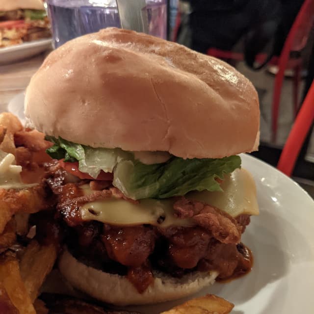 Photo of the dish “BBQ burger”