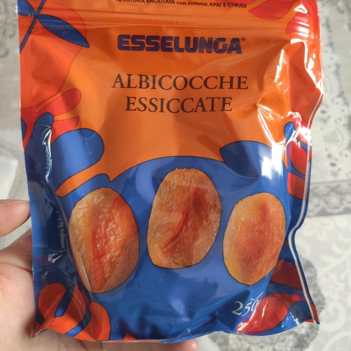 review photo of Esselunga Albicocche essiccate shared by @alequa on 27 Jun 2022 - review