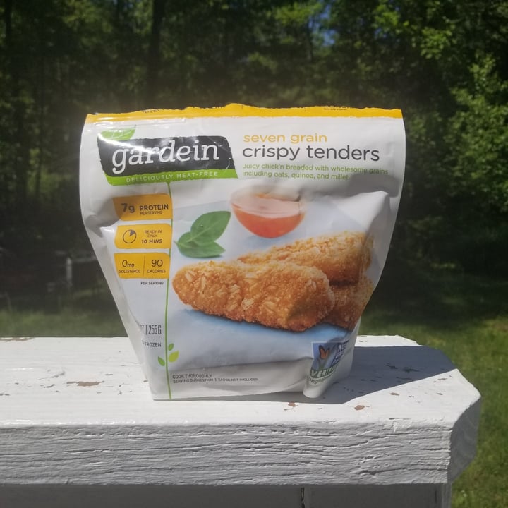 photo of Gardein Seven Grain Crispy Tenders shared by @suzburton on  30 May 2020 - review