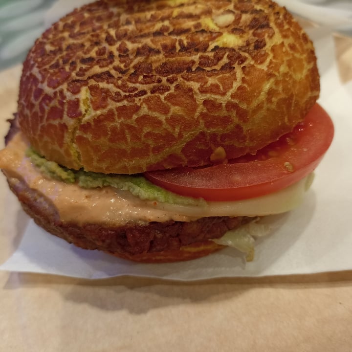 review photo of Autogrill Wowburger shared by @maggiors on 25 Jun 2022 - review