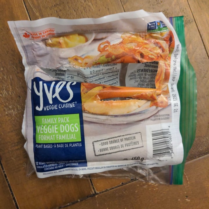 photo of Yves Veggie Cuisine Family Pack Veggie Dogs shared by @fishnerd on  22 Sep 2021 - review