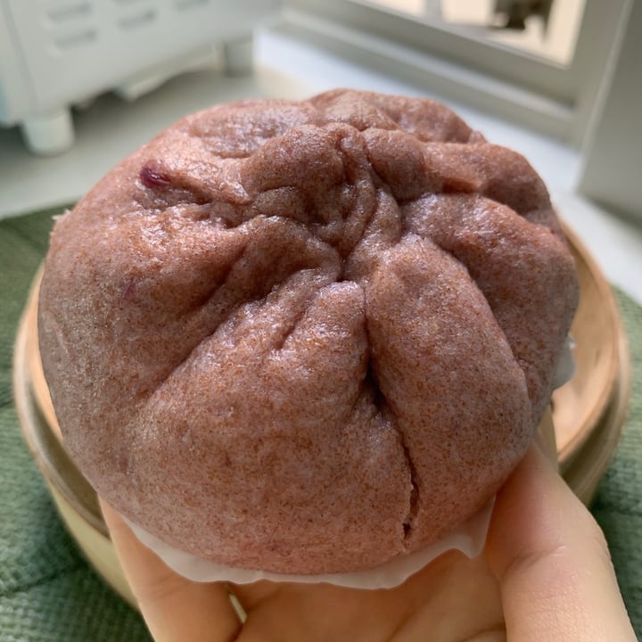 photo of 極樂包 Ji Le Bao Sweet Potato Yam Bao shared by @yumyuminmytumztumz on  22 Apr 2021 - review