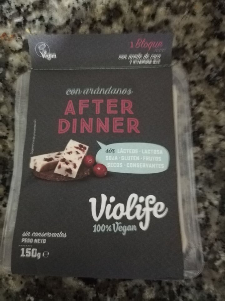 photo of Violife After Dinner con Arándanos  shared by @nrabaneda on  03 Jul 2019 - review