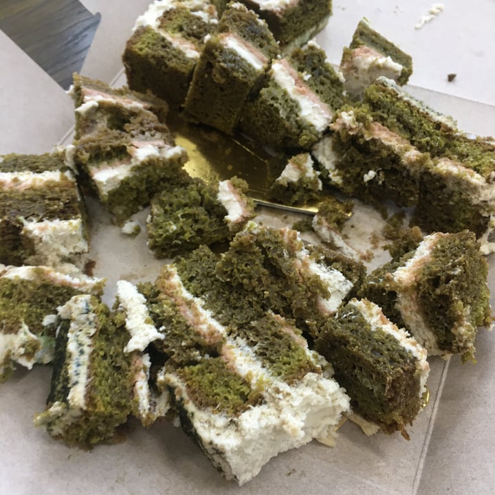 review photo of Kind Kones Matcha Chestnut Cake shared by @haylie on 05 Dec 2020 - review