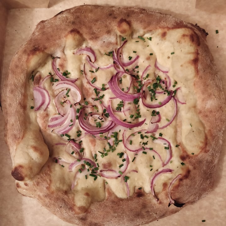 photo of PONY PIZZA Belgrano Pizza Blanca shared by @tadegrimberg on  03 Feb 2021 - review