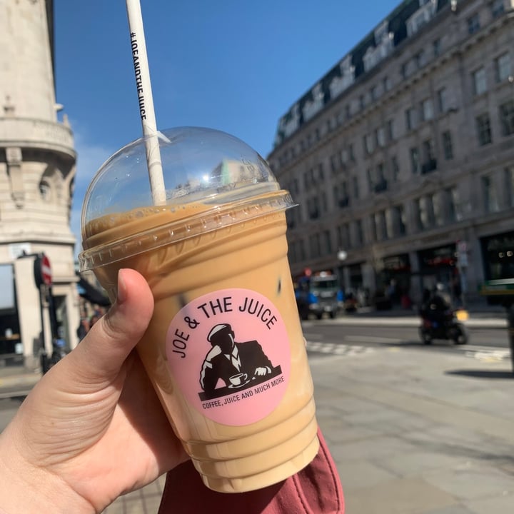 review photo of JOE & THE JUICE Oat Milk Latte shared by @sallyivens on 31 Mar 2021 - review
