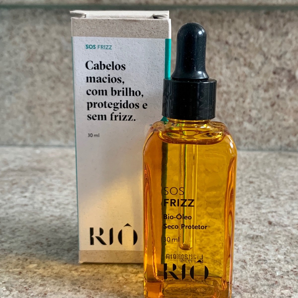SOS Frizz Bio-Óleo para cabelos from Riô Cosméticos - Vegan Product ...