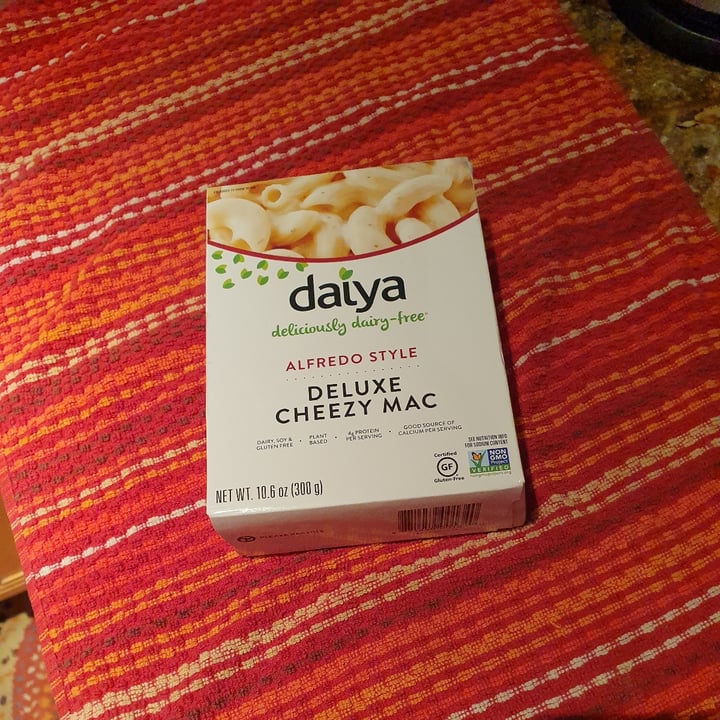 photo of Daiya Alfredo Style Deluxe Cheezy Mac shared by @paniwilson on  11 Nov 2021 - review
