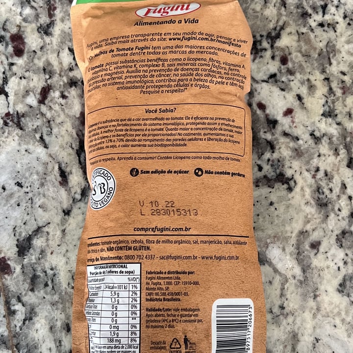 review photo of Fugini Orgânicos molho de tomate com folhas de Manjericão shared by @kbraune on 20 May 2022 - review