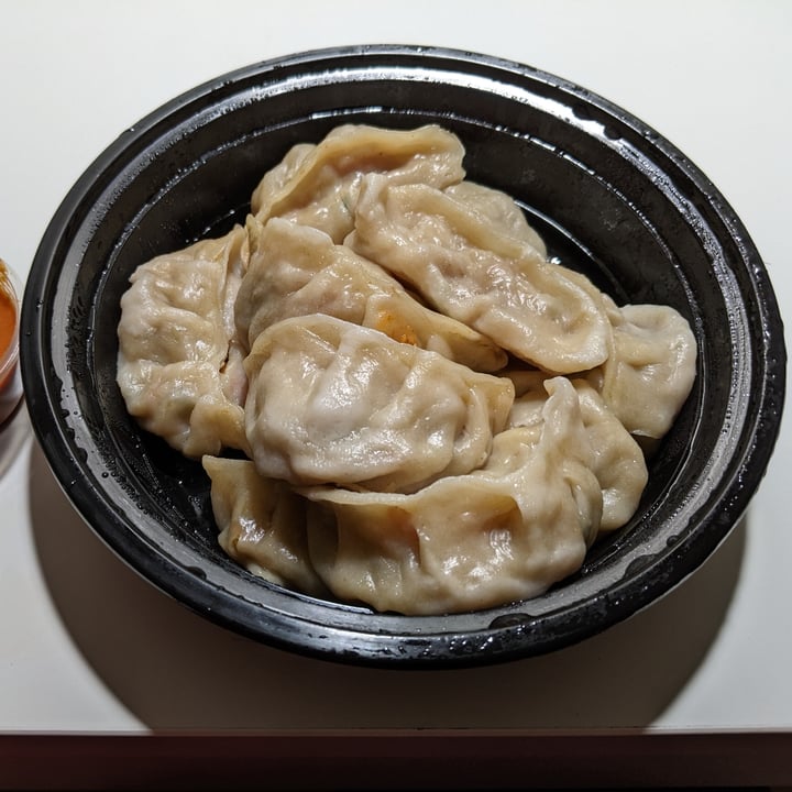 photo of Sherpa Kitchen Vegetable Momo shared by @alicexyl on  23 Feb 2022 - review