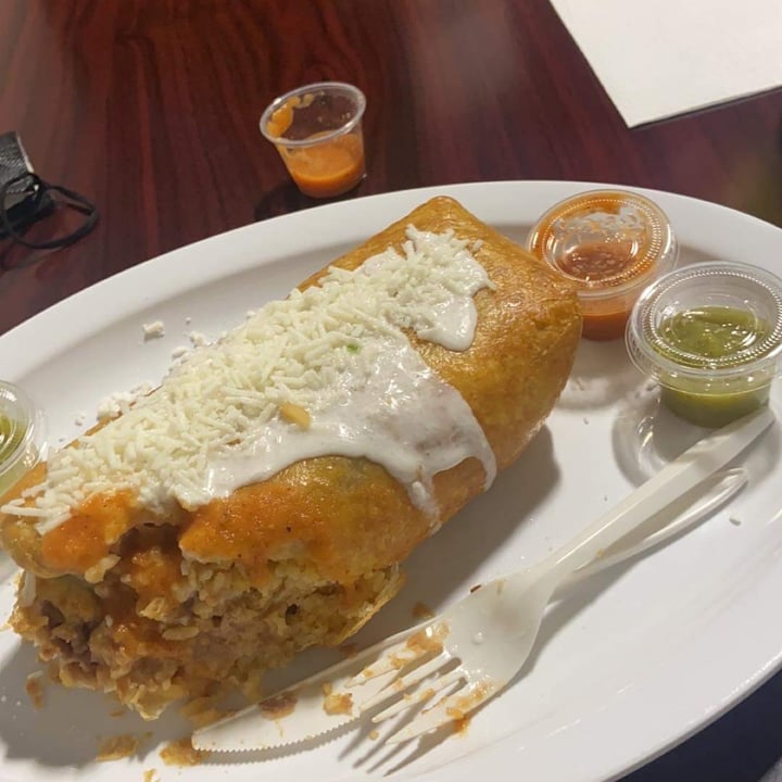 photo of SoyMexican Wet burrito shared by @nevyn on  19 Dec 2021 - review
