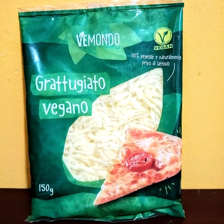 photo of Vemondo  Grattugiato Vegano shared by @dselisa on  21 Oct 2022 - review