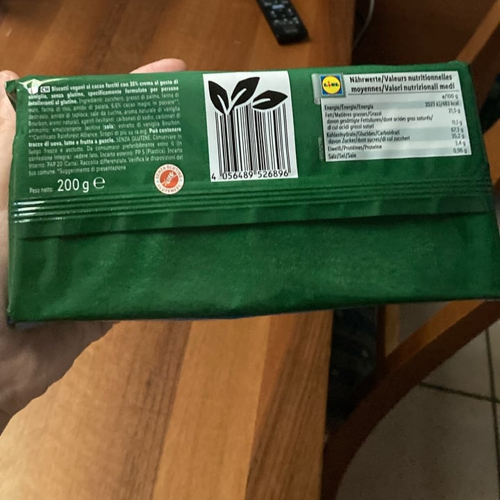 review photo of Vemondo cookies cioccolato e vaniglia shared by @mayasara on 20 Sep 2022 - review