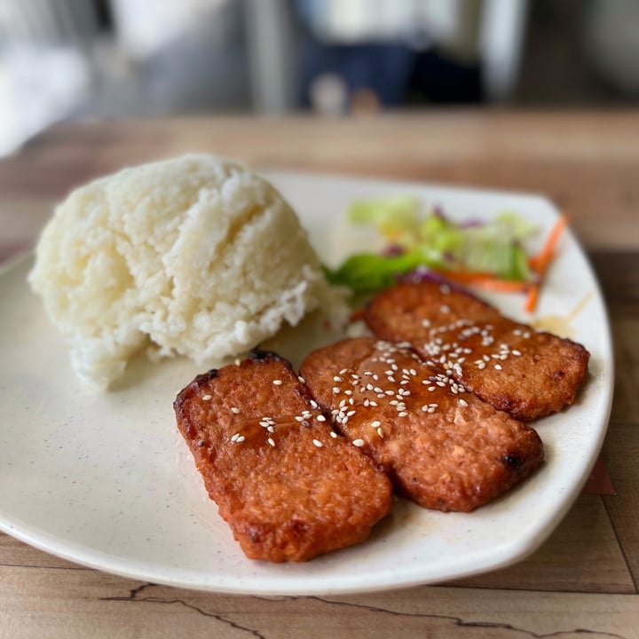 photo of Frontier Teriyaki Omnimeat Cutlet shared by @consciouscookieee on  13 Jan 2022 - review