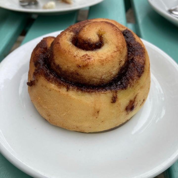 photo of No Milk Today Cinnamon Roll shared by @giuliaparashi on  22 Sep 2021 - review