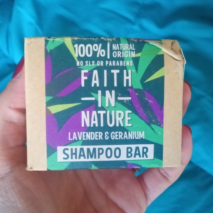 photo of Faith In Nature Shampoo solido Lavanda e Geranio shared by @lucythewombat on  29 Apr 2022 - review