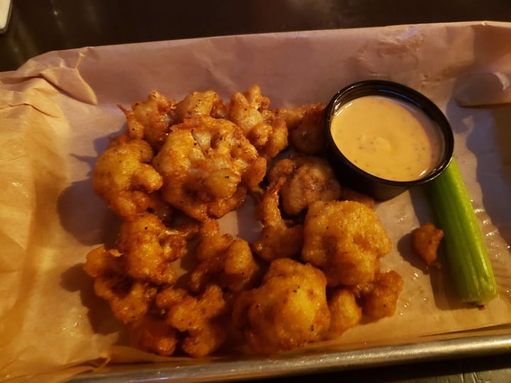 photo of Broderick Roadhouse Vegetarian Fried Cauliflower shared by @norcalvegan on  12 Nov 2019 - review