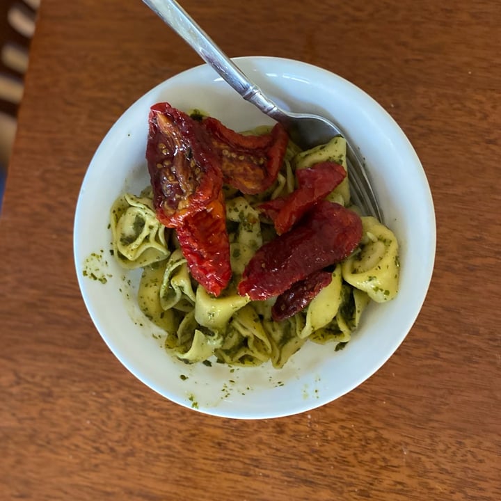 photo of Kite Hill Tortellini with Almond Milk Ricotta Alternative shared by @knorthway on  18 Nov 2022 - review