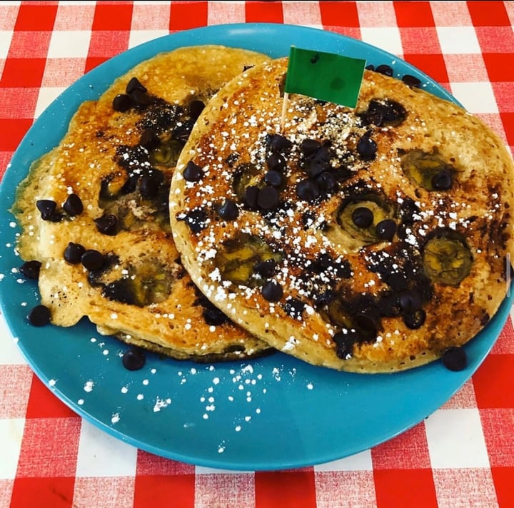 review photo of Annie's Burger Shack Chunky monkey pancakes shared by @elliskate on 01 Apr 2020 - review
