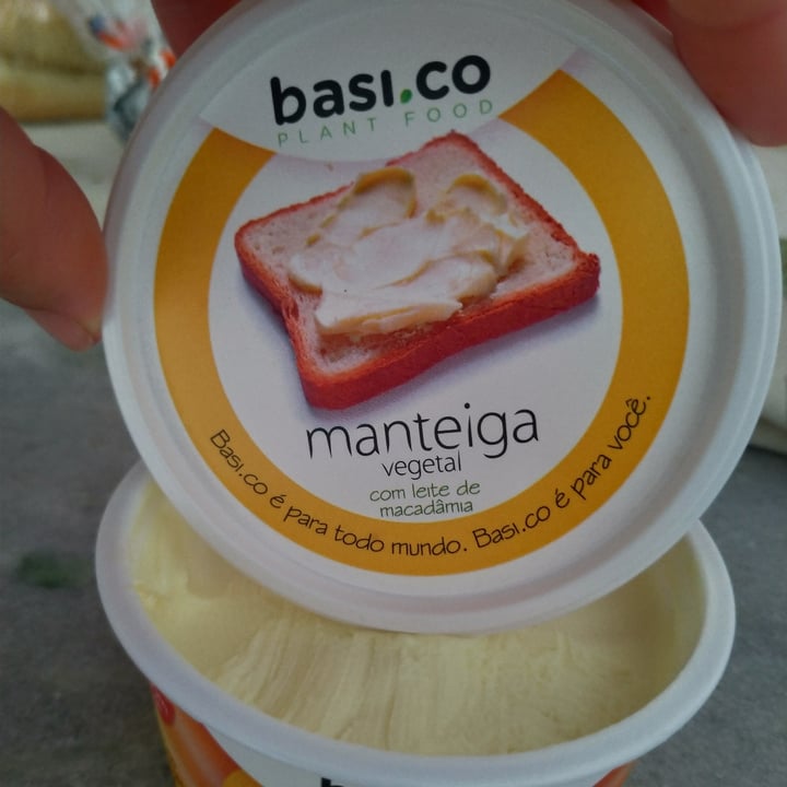 review photo of Basi.co Manteiga vegetal shared by @hellencano on 29 Apr 2022 - review