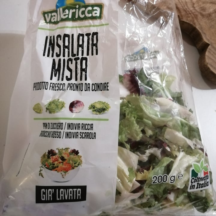 photo of Vallericca Insalata mista shared by @cadodi on  06 Jul 2022 - review