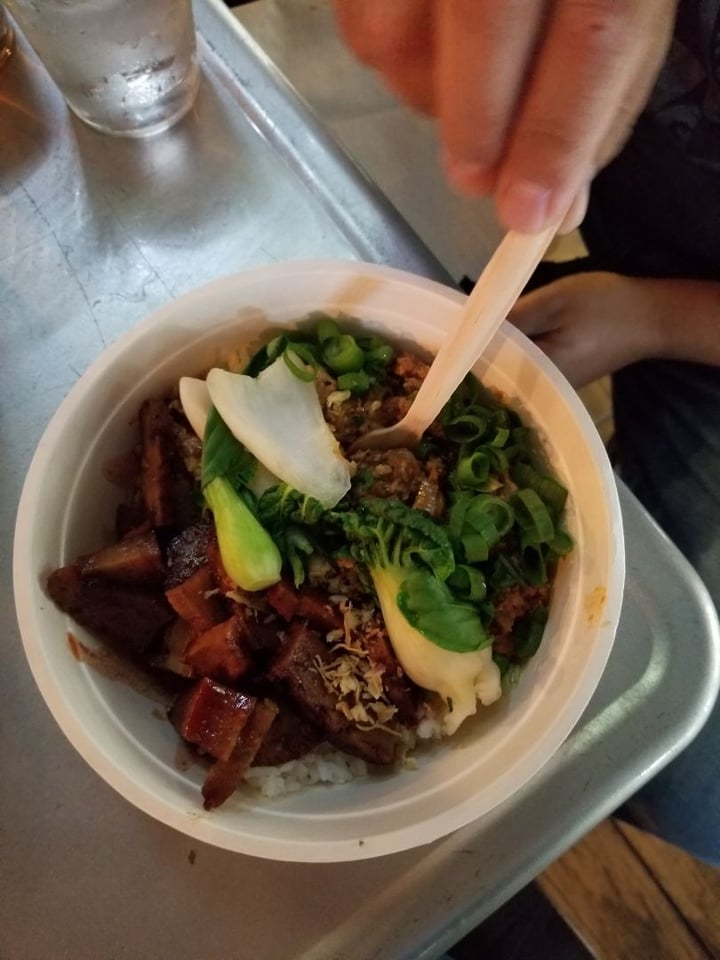 photo of Tofu Louie Mapo Tofu Bowl shared by @lizmaselli on  06 Oct 2019 - review