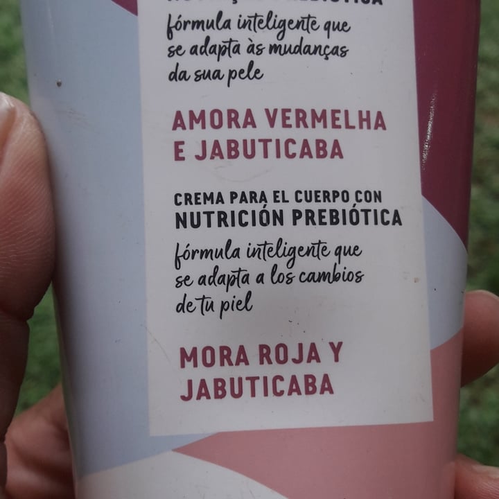 photo of Natura Creme para o corpo com Nutrição Prebiótica shared by @mya2022 on  09 May 2022 - review