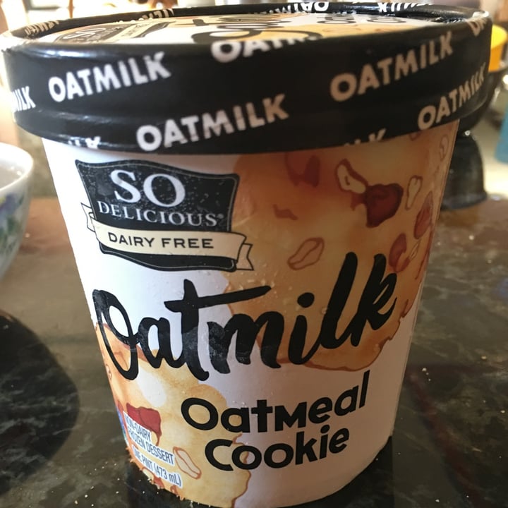 photo of So Delicious Dairy Free Oatmilk Oatmeal Cookie Ice Cream shared by @kartikkumarkansal on  02 Apr 2022 - review