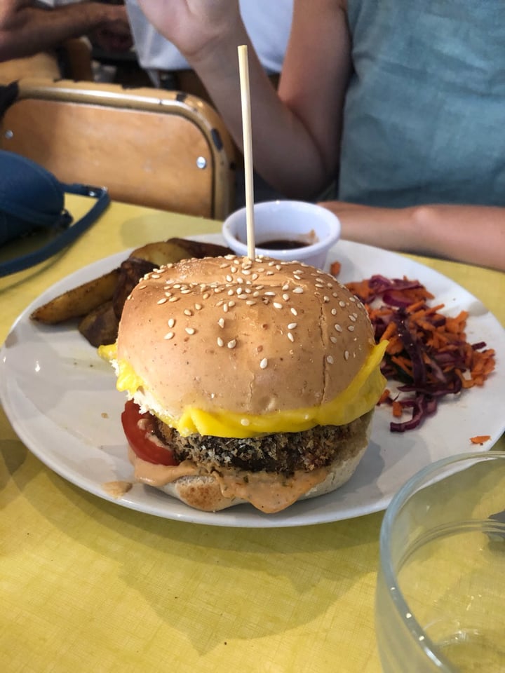 photo of Jah Jah By Le Tricycle Mushroom burger shared by @jameswalshe343 on  25 Aug 2019 - review