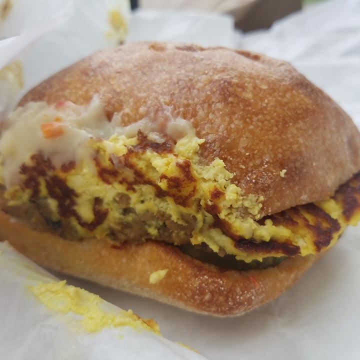 photo of B52 Café Breakfast Sandwich shared by @caseyveganforlife on  23 Sep 2021 - review