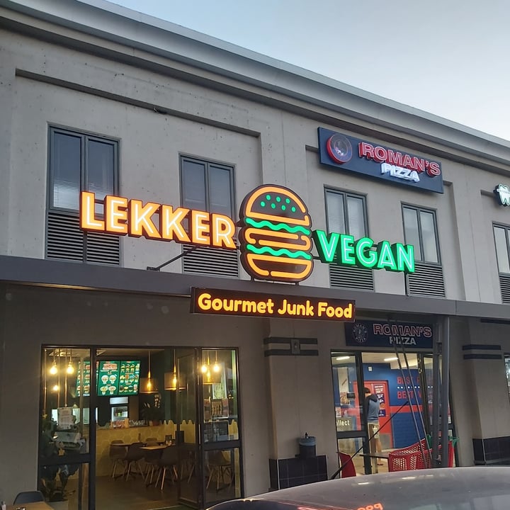 photo of Lekker Vegan Fourways lekker burgers shared by @karen93 on  13 Jul 2022 - review