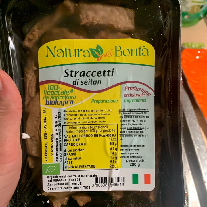 review photo of Natura e bontà di Antonio Iaculli Straccetti Di Seitan shared by @martachatnoir92 on 25 Oct 2022 - review