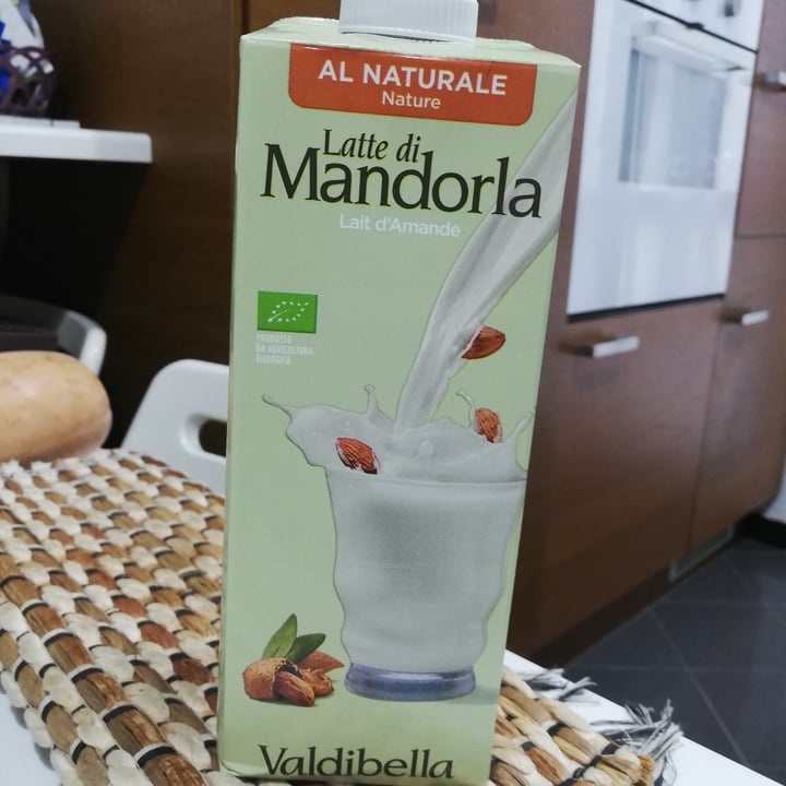 review photo of Valdibella Latte Di Mandorla Al Naturale shared by @momy on 06 Jun 2022 - review