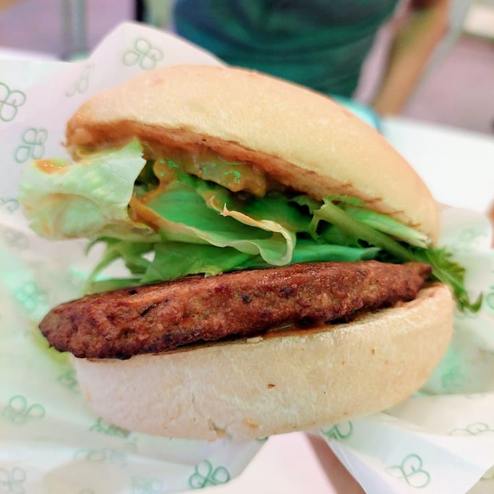 photo of Quick Greens - Funan Sweet heat stack Burger shared by @windgal on  19 Feb 2022 - review