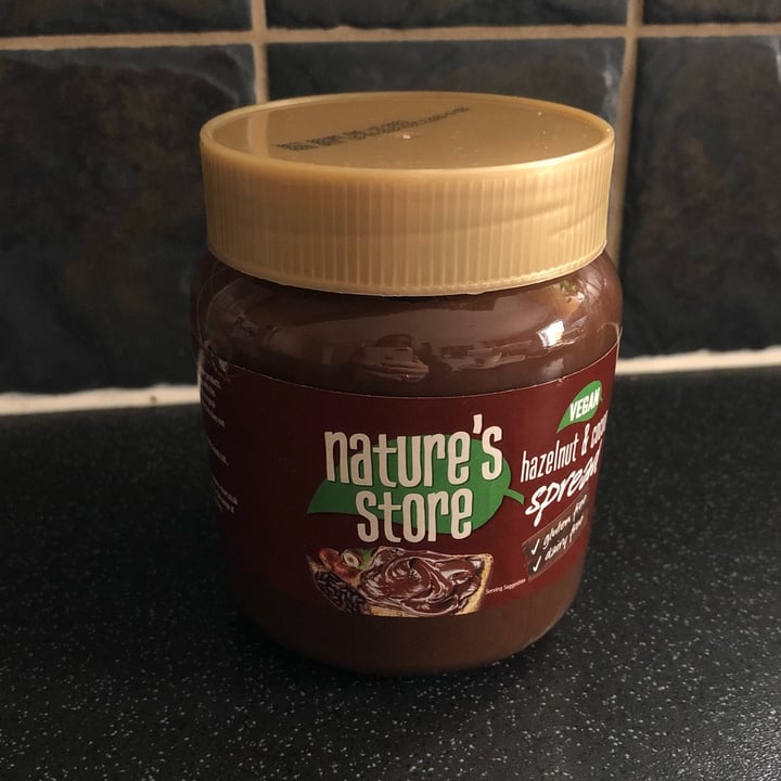 photo of nature's store Hazelnut & Cocoa Spread shared by @esmehart on  16 Mar 2022 - review
