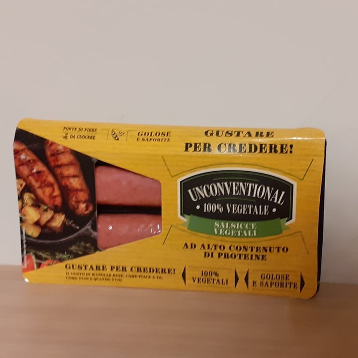 photo of Unconventional Salsicce Vegetali - Sausages shared by @chiarafranco on  12 Dec 2021 - review
