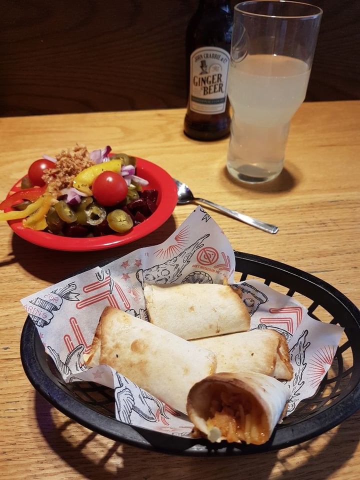 photo of Pizza Hut Restaurants Jack 'N' Roll shared by @b14h4m0n on  19 Jul 2019 - review