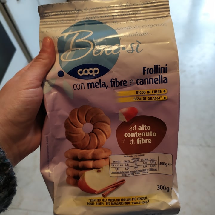 photo of Bene.Si coop Biscotti mela e cannella shared by @viniacava on  12 Apr 2022 - review
