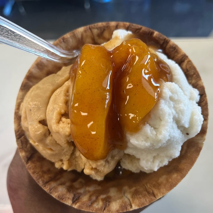 review photo of Vegan meltz Vegan Foodie Soul shared by @motherofeden on 13 May 2022 - review