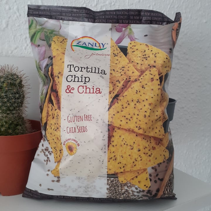 photo of Zanuy Tortilla chips y chia shared by @mathiasayala on  18 Sep 2021 - review