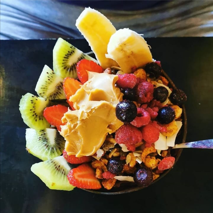 review photo of Blue Door Cafe Acai Bowl shared by @annaamelie on 10 Mar 2020 - review
